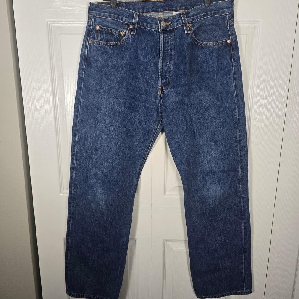 Levi's 501 Original Fit Men's Medium Wash Straight Leg Button Fly Jeans 36x32